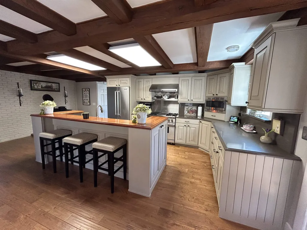 133 Middle Road Brentwood NH 03833