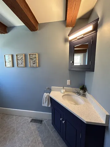 133 Middle Road Brentwood NH 03833