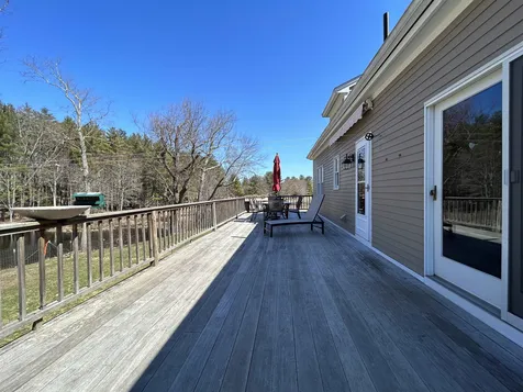 133 Middle Road Brentwood NH 03833