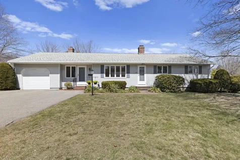 260 High Street Hampton NH 03842