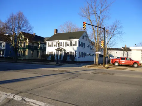 40 Wakefield Street Rochester NH 03867