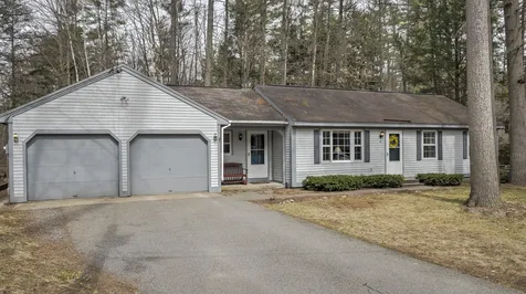 41 Perry Lane Swanzey NH 03446