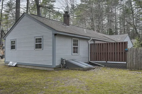 41 Perry Lane Swanzey NH 03446