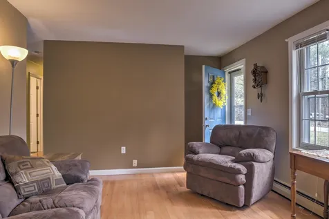 41 Perry Lane Swanzey NH 03446