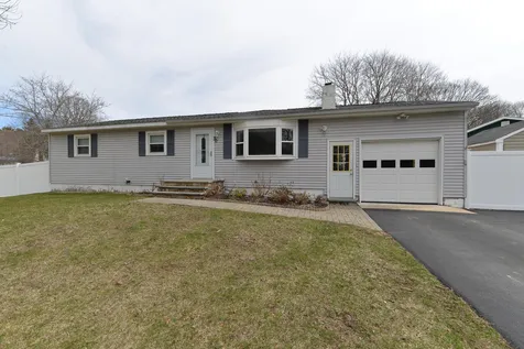 30 Mariette Drive Portsmouth NH 03801
