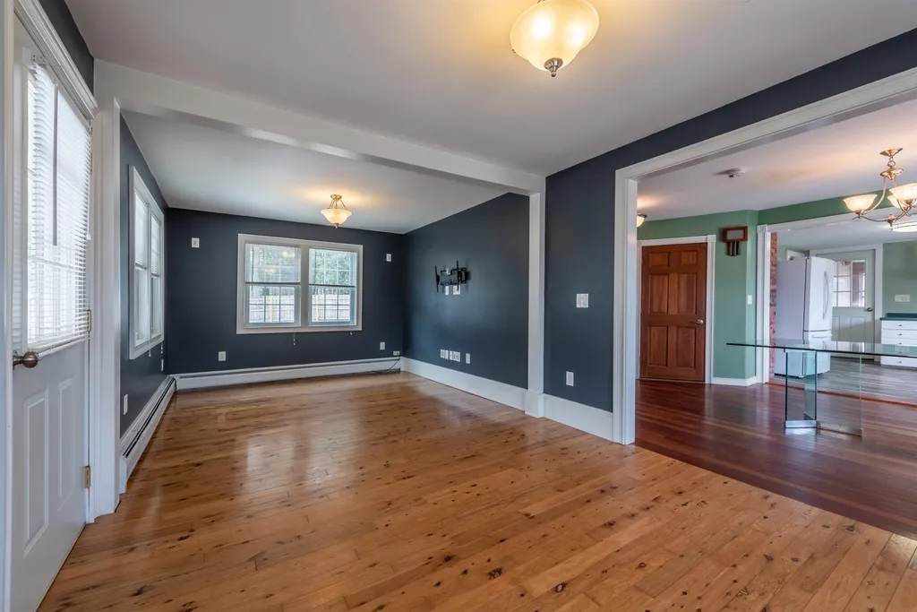 26 Lake Street Enfield NH 03748