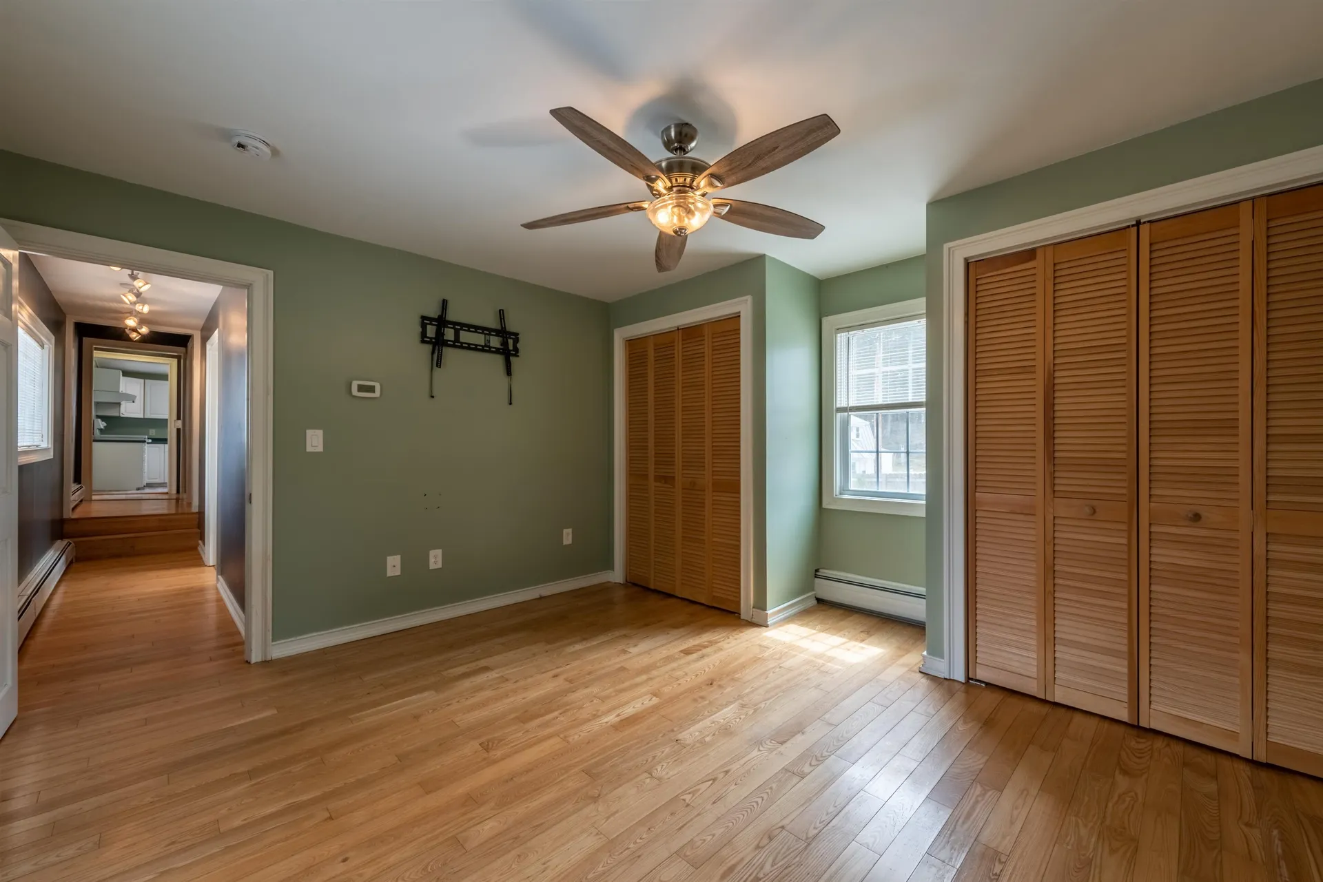 26 Lake Street Enfield NH 03748
