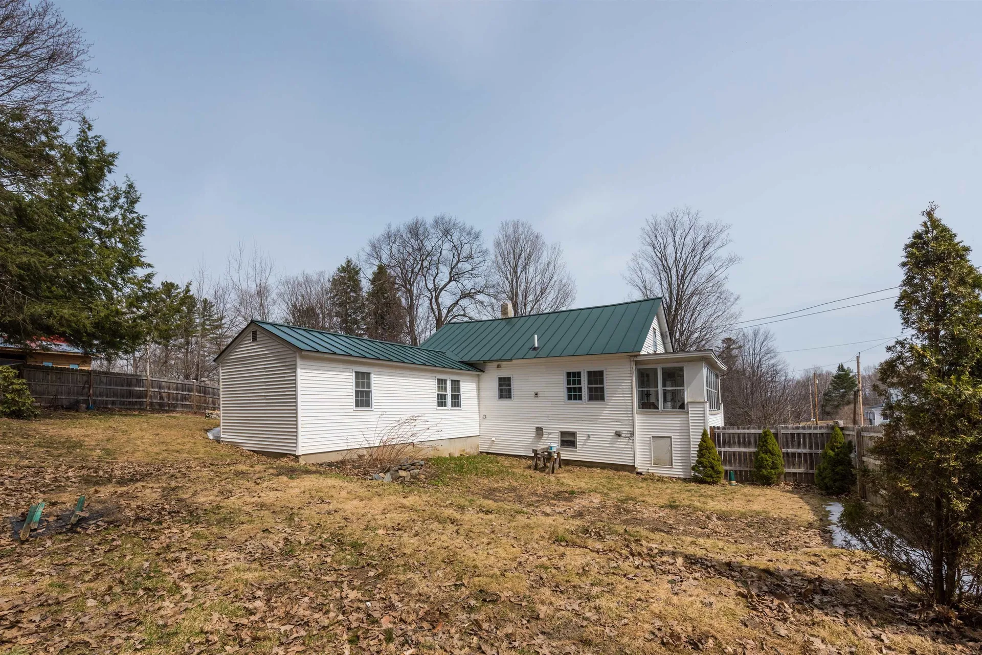 26 Lake Street Enfield NH 03748