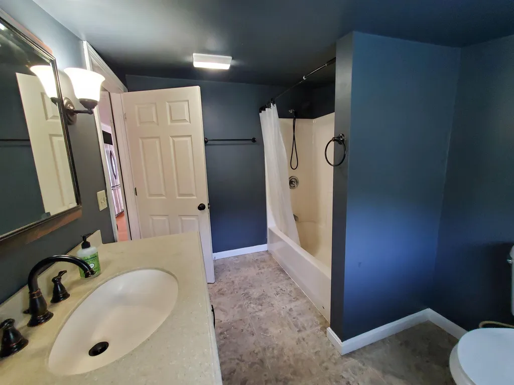 139 Canaan Street Canaan NH 03741