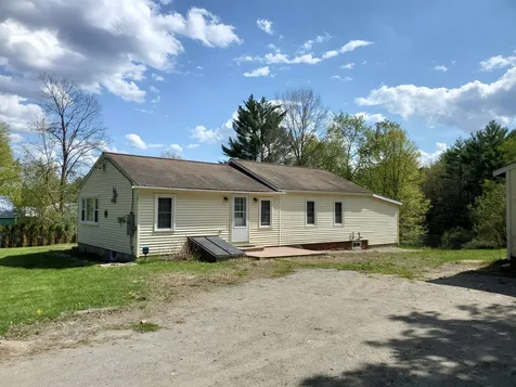 139 Canaan Street Canaan NH 03741