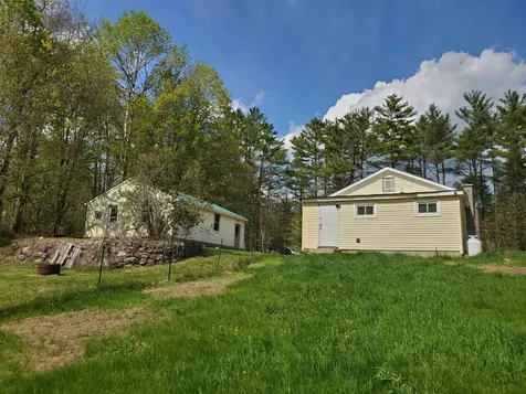 139 Canaan Street Canaan NH 03741
