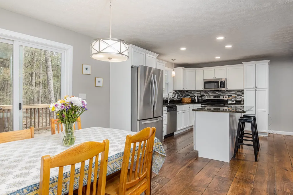 382 Clark Hill Road New Boston NH 03070