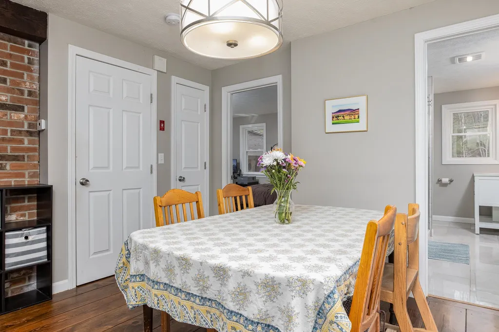 382 Clark Hill Road New Boston NH 03070