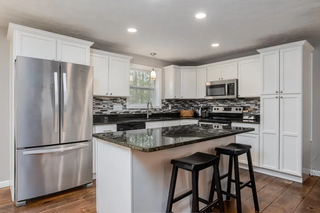 382 Clark Hill Road New Boston NH 03070