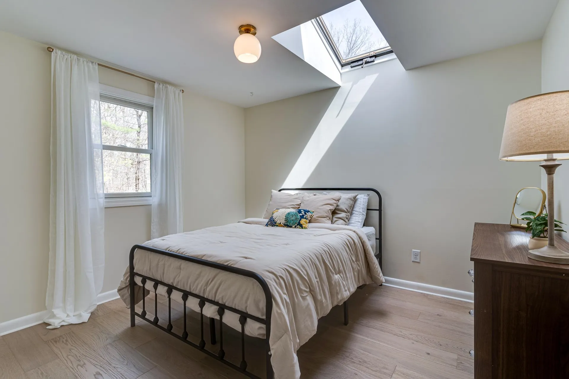136 Kingston Road Exeter NH 03833