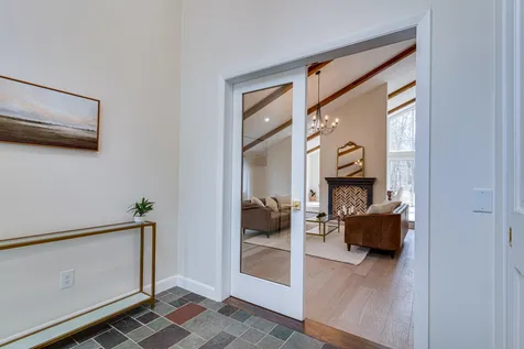 136 Kingston Road Exeter NH 03833