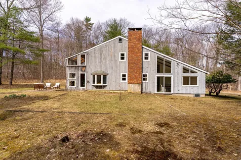 136 Kingston Road Exeter NH 03833