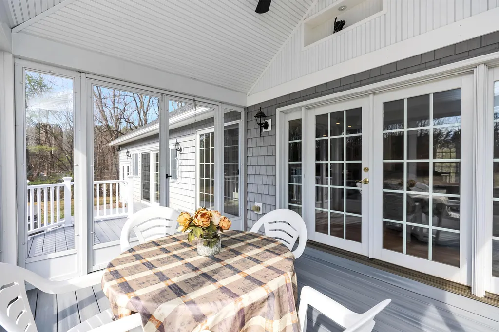 14 Granny Howe Road Chichester NH 03258