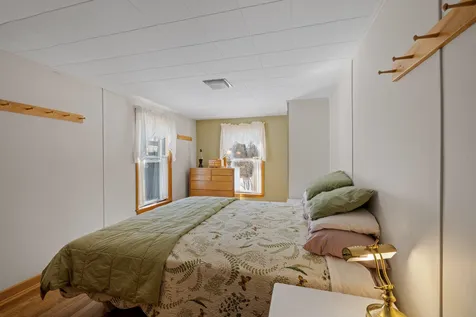 25 School Street Lincoln NH 03251
