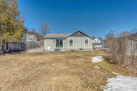 25 School Street Lincoln NH 03251