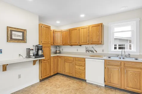 16 George Street Winooski VT 05404
