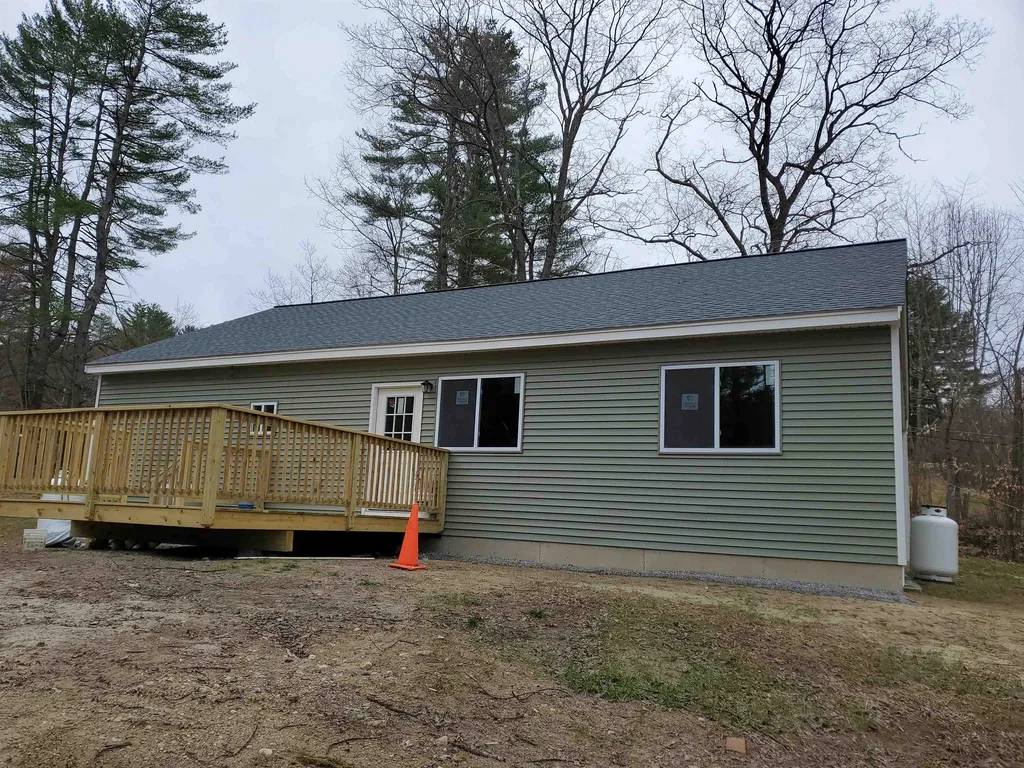 20 Blaisdell Road Newport NH 03773
