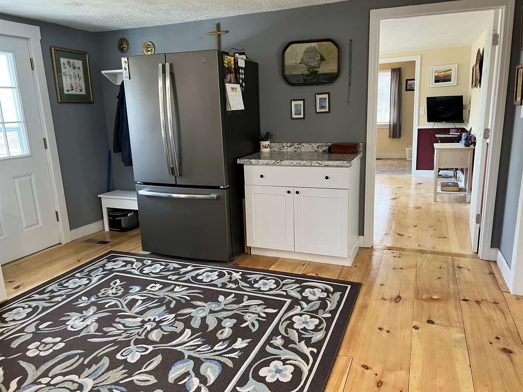 415 Bliss Road Hartford VT 05001