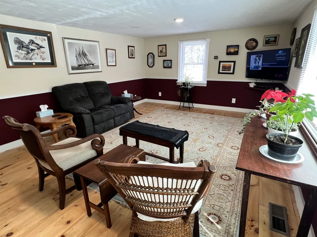 415 Bliss Road Hartford VT 05001