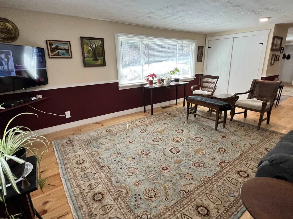415 Bliss Road Hartford VT 05001