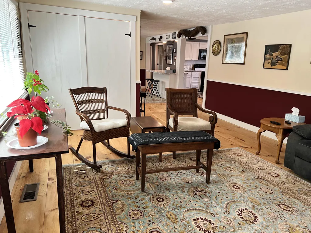 415 Bliss Road Hartford VT 05001