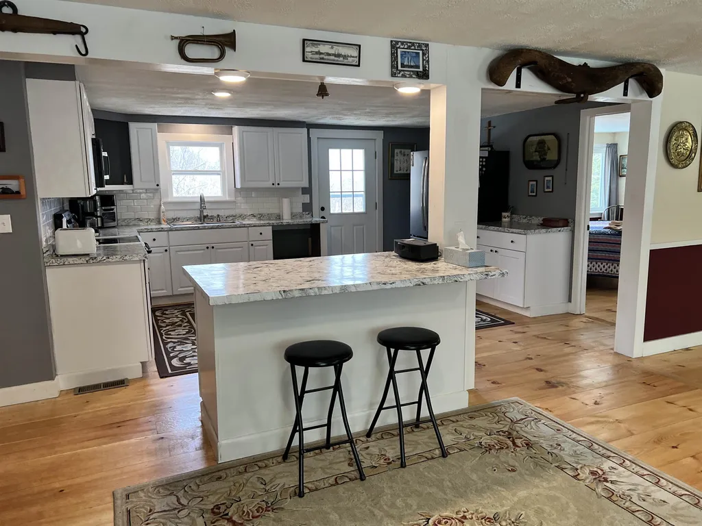 415 Bliss Road Hartford VT 05001