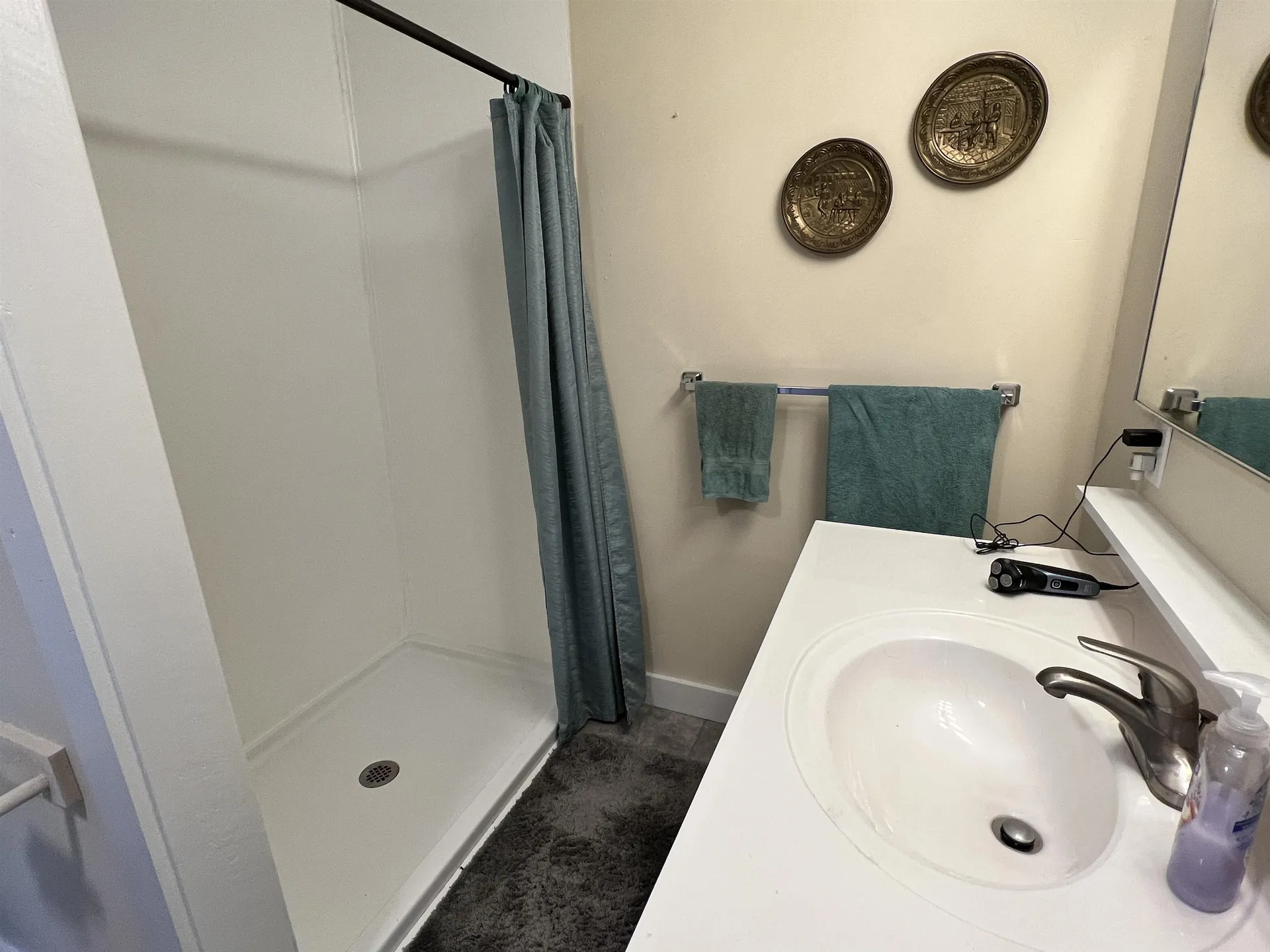 415 Bliss Road Hartford VT 05001