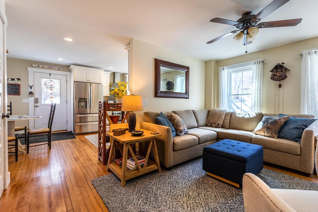 3256 South Road Woodstock VT 05091