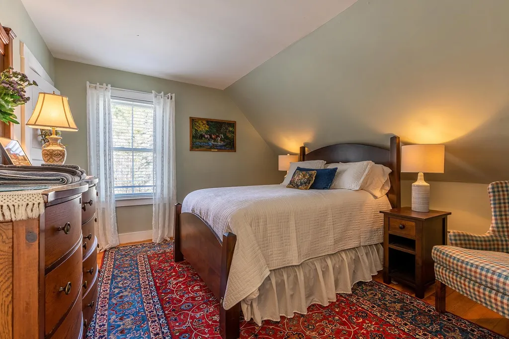 3256 South Road Woodstock VT 05091