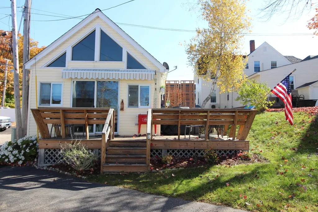 144 Lake Street Laconia NH 03246