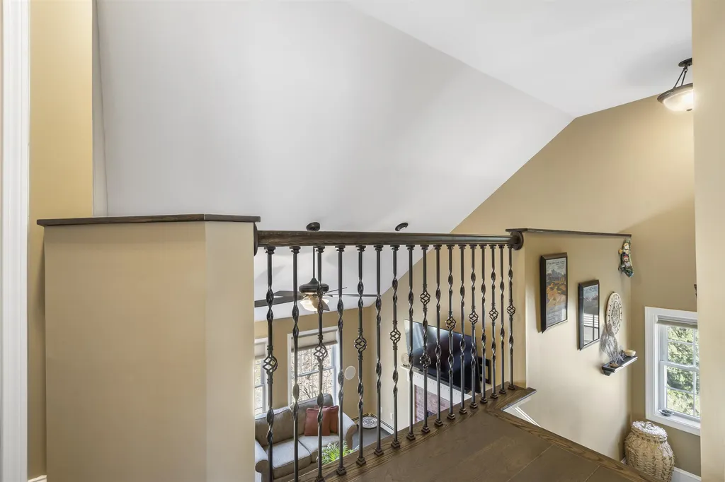 42 Tyler Drive Goffstown NH 03045