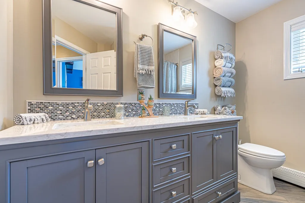 42 Tyler Drive Goffstown NH 03045