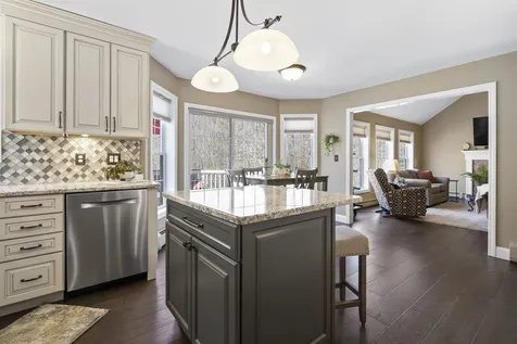 42 Tyler Drive Goffstown NH 03045