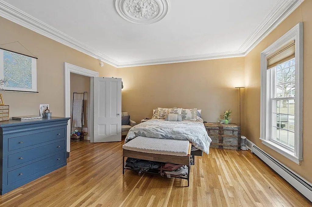 159 Woodbury Avenue Portsmouth NH 03801