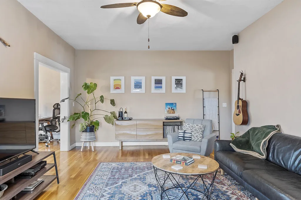159 Woodbury Avenue Portsmouth NH 03801