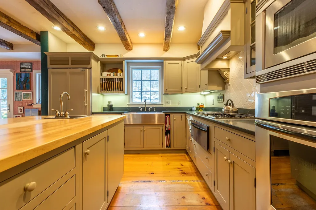 580 Dorset Hollow Road Dorset VT 05251