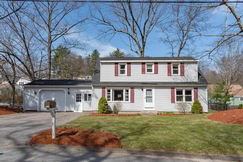 40 Wethersfield Road Nashua NH 03062