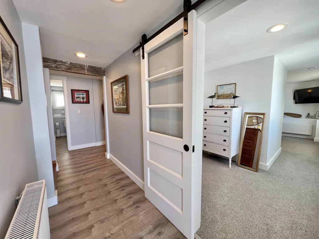 7 Oak Lane Hebron NH 03241