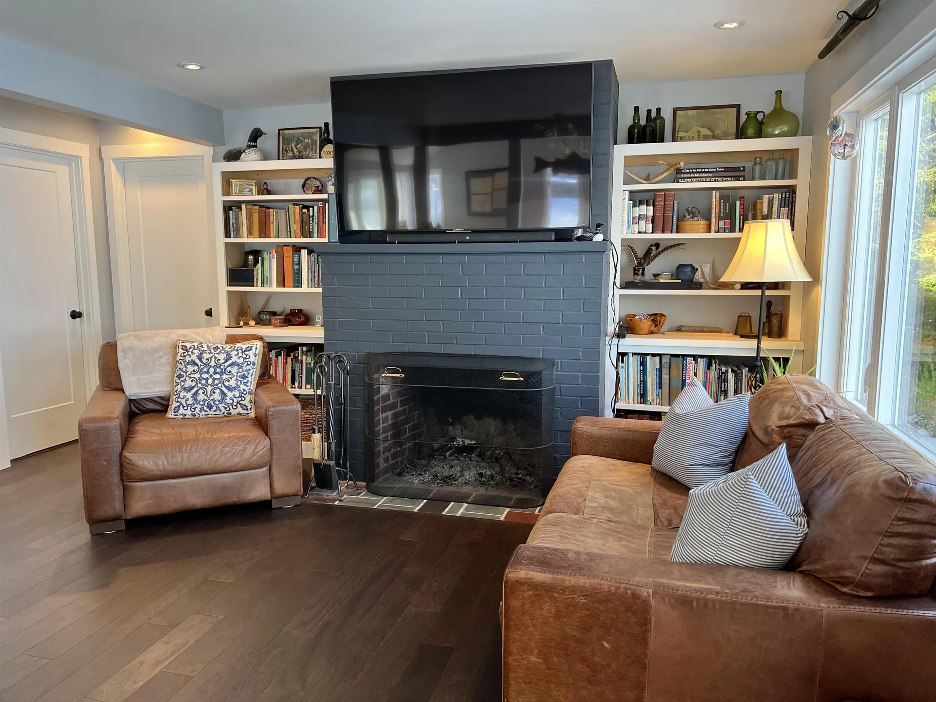 7 Oak Lane Hebron NH 03241
