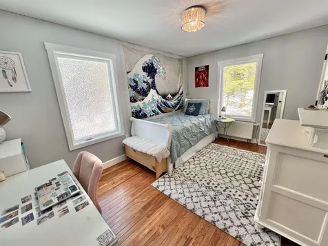 7 Oak Lane Hebron NH 03241