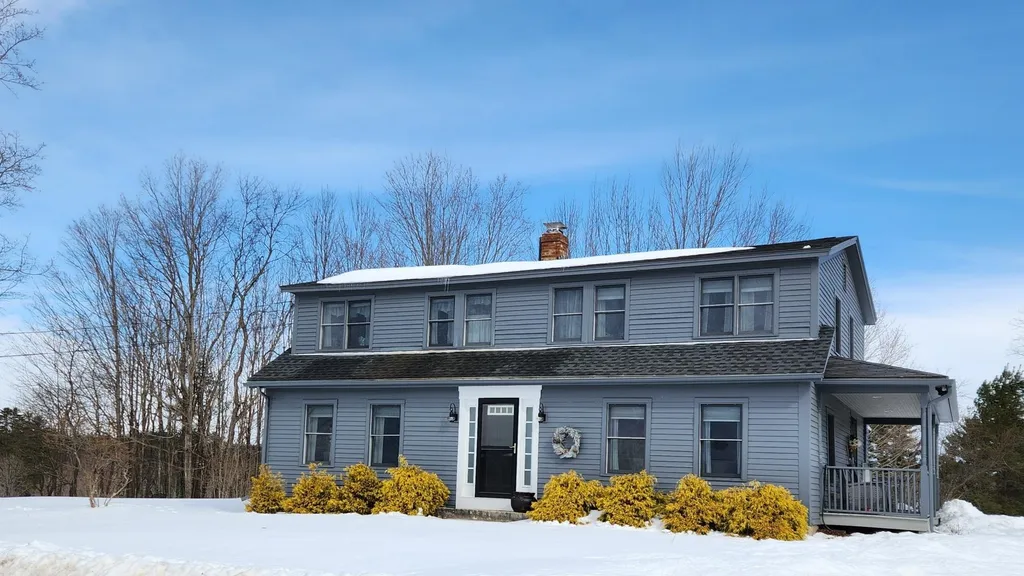 192 Bear Hill Road Chichester NH 03258