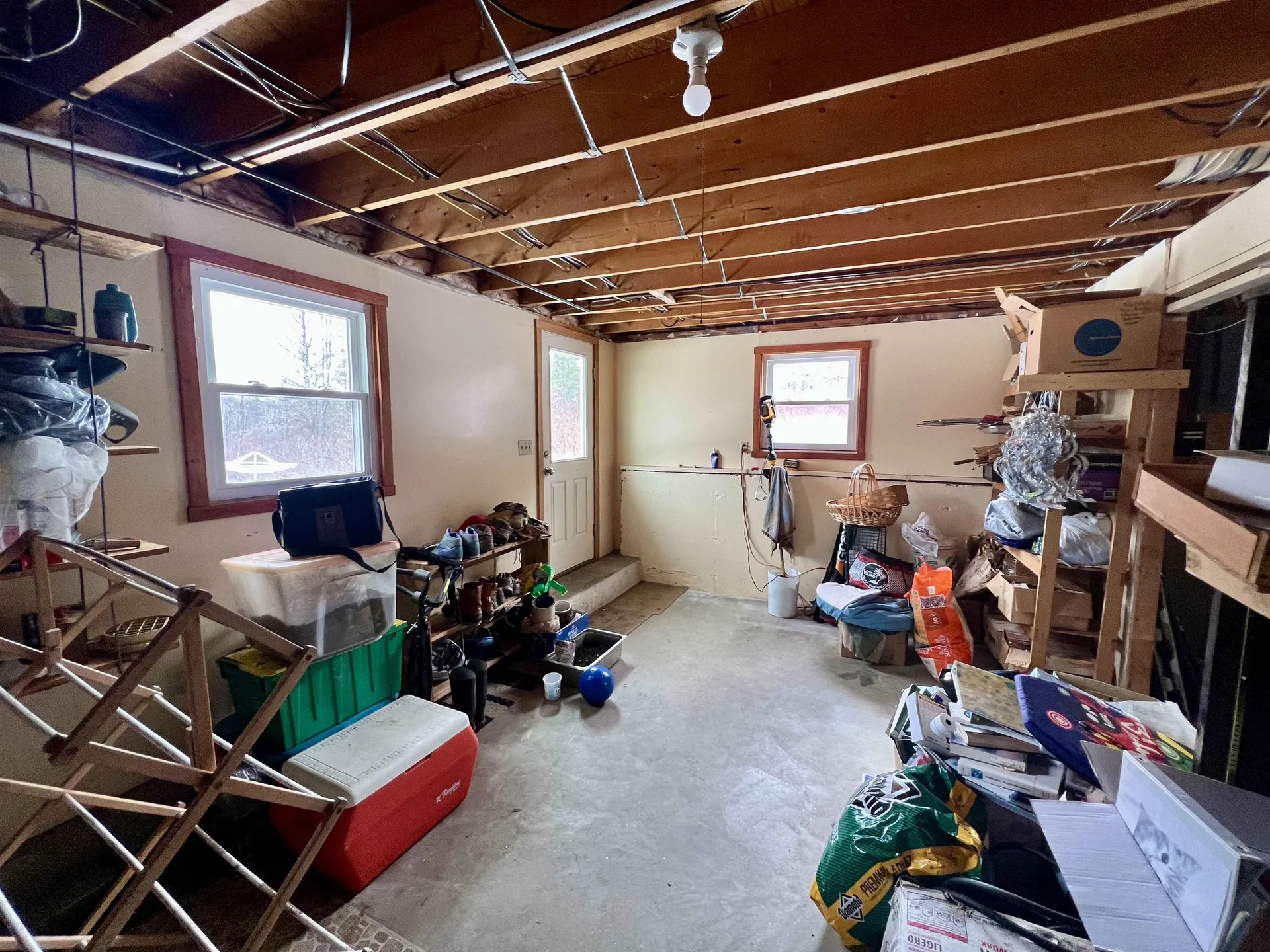 94 Roberts Hill Road Claremont NH 03743