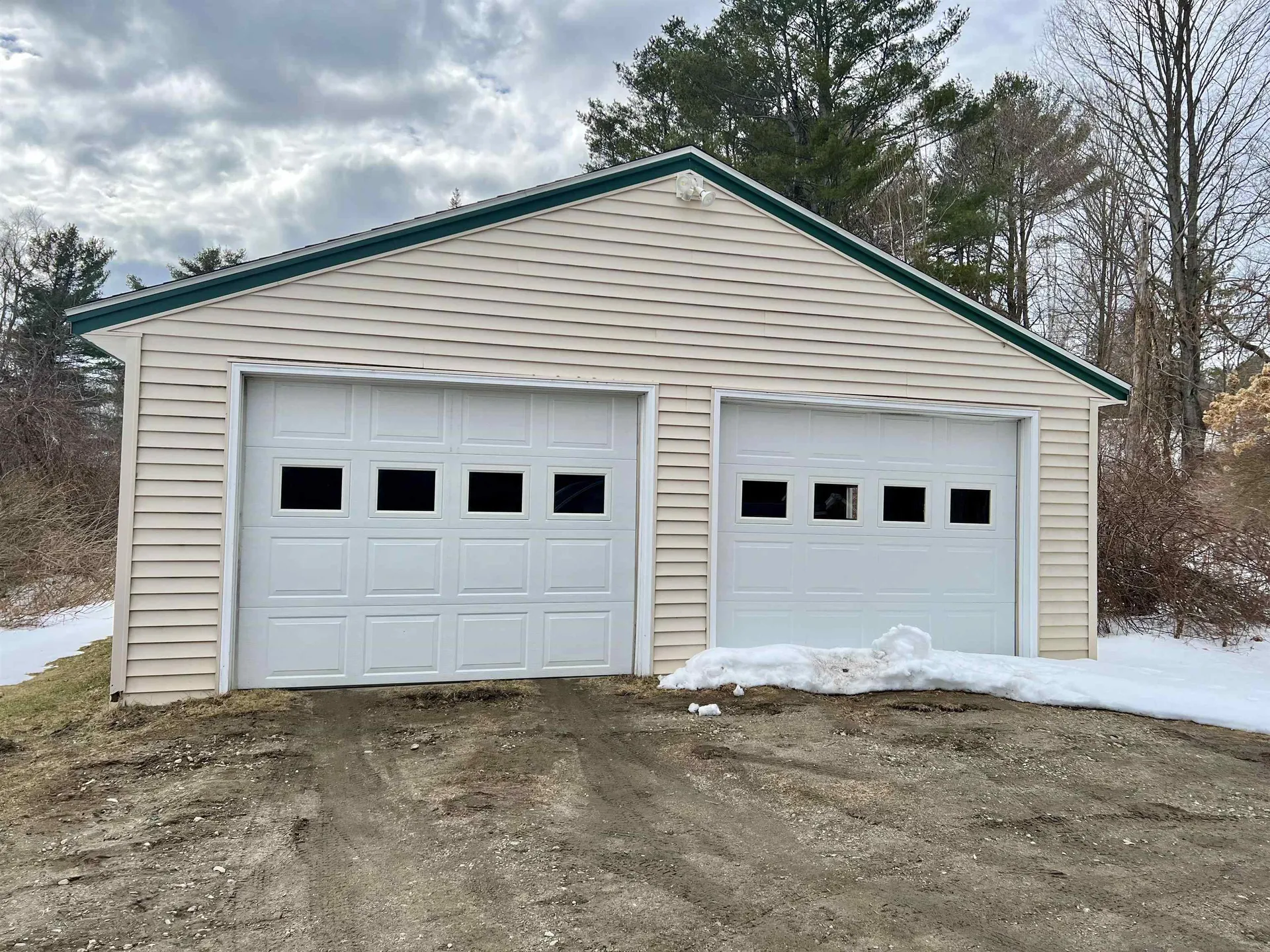 94 Roberts Hill Road Claremont NH 03743