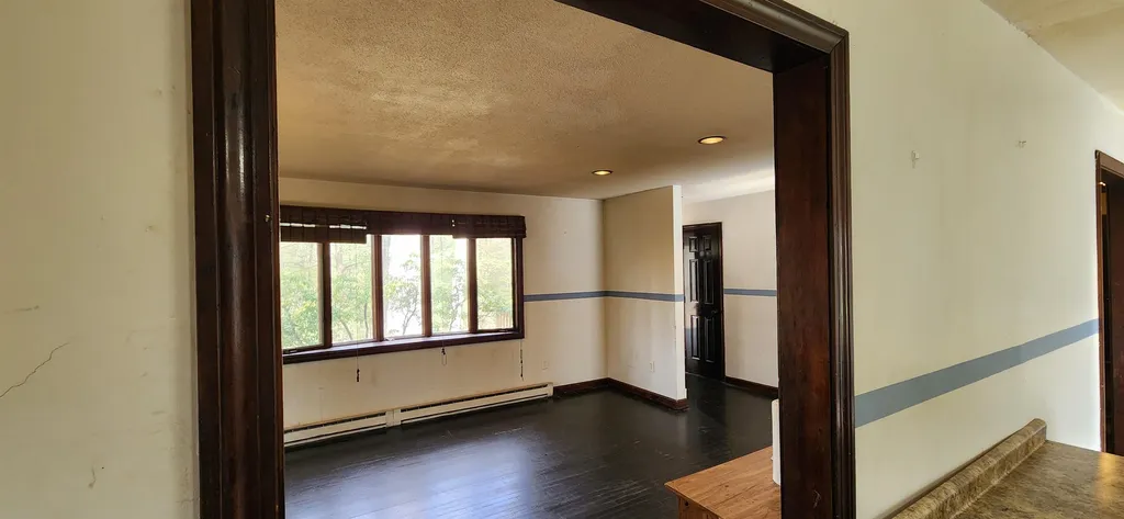 4 Tara Hill Lane Hinsdale NH 03451