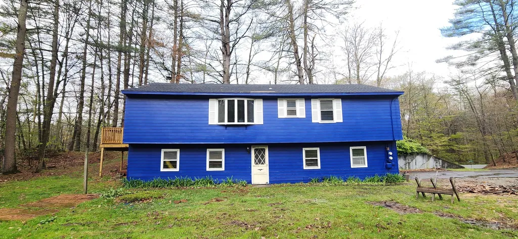 4 Tara Hill Lane Hinsdale NH 03451